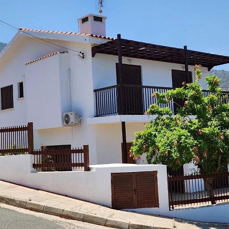 Seaclusion Vacation Villa Pomos Ngoại thất bức ảnh