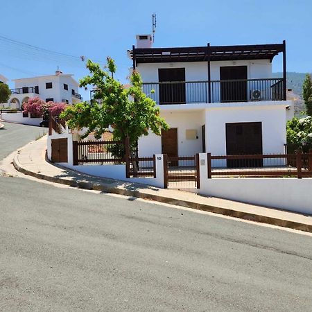Seaclusion Vacation Villa Pomos Ngoại thất bức ảnh